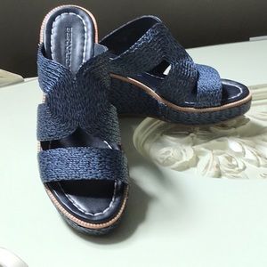 Bernardo Kaia Rafia Wedge Sandals